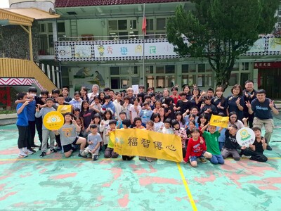 感謝財團法人高雄市橋頭區福智寺到校捐贈物資圖片